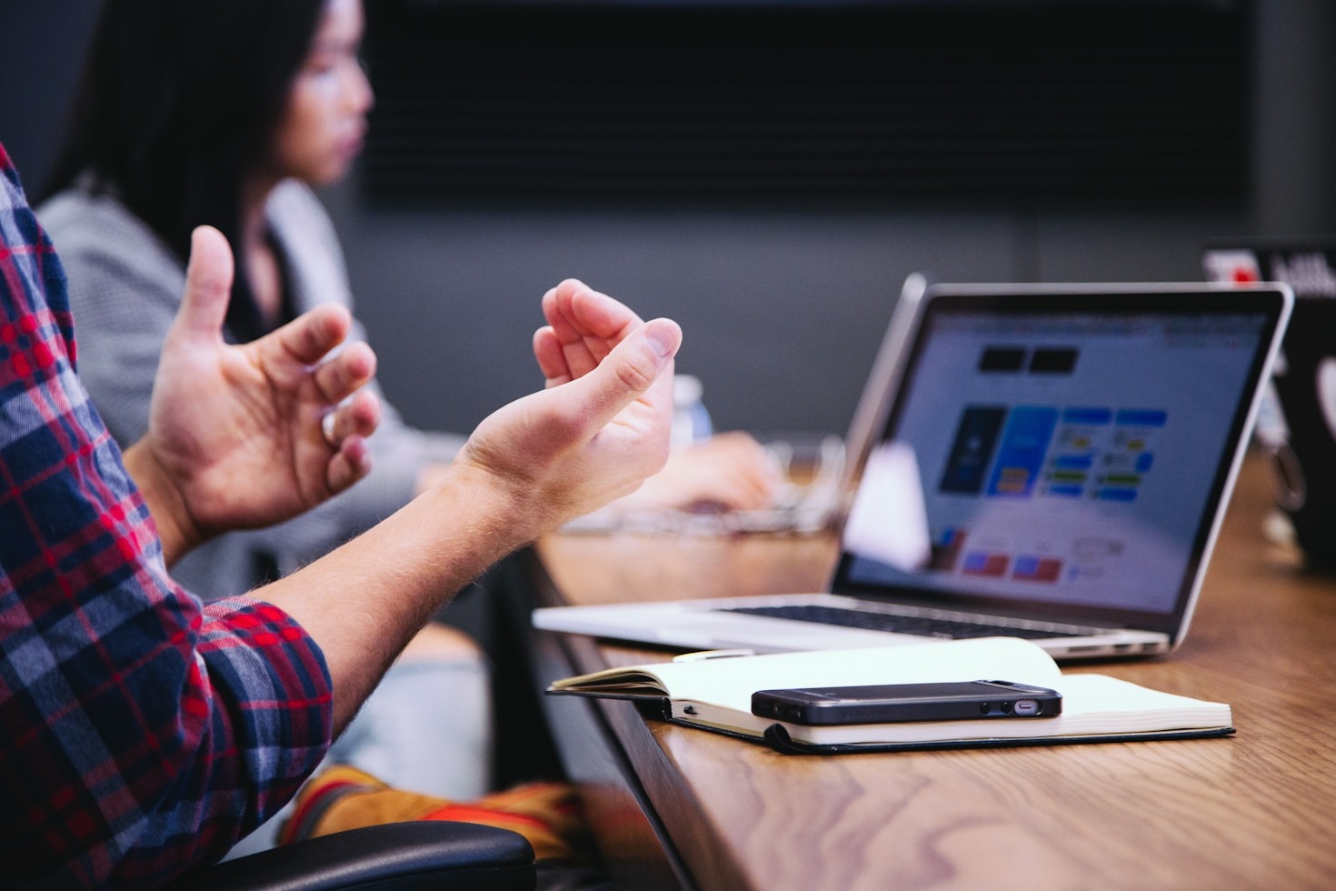 El impacto de la arquitectura interna en el liderazgo